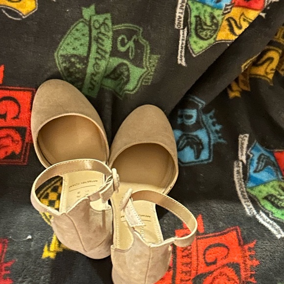 These cute shoes will make any business outfit - Picture 4 of 4